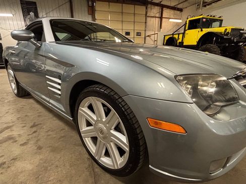 Used 2004 Chrysler Crossfire Coupe RWD image 15