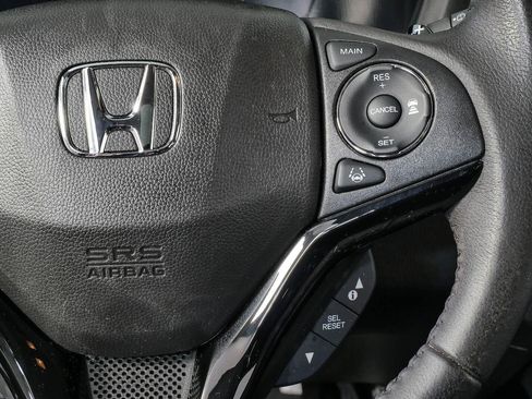 Used 2021 Honda HR-V EX-L image 17