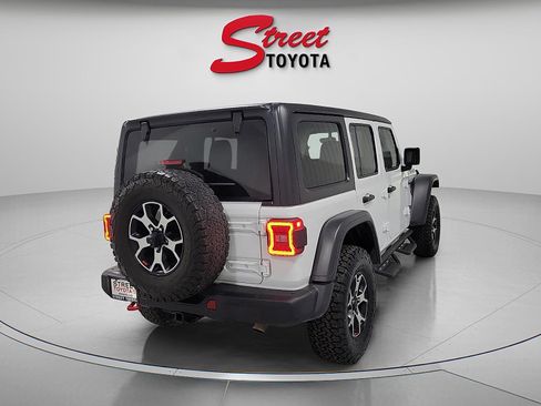 Used 2019 Jeep Wrangler Unlimited Rubicon AWD/4WD image 4