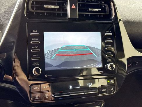 Used 2021 Toyota Prius LE FWD image 16