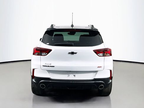 Used 2023 Chevrolet TrailBlazer RS w/ Convenience Package FWD image 6