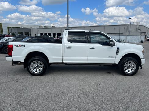 Used 2022 Ford F250 Platinum AWD/4WD image 4