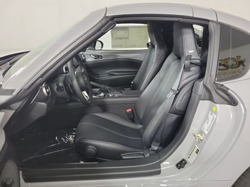 New 2026 MAZDA MX-5 Miata RF Grand Touring RWD image 11