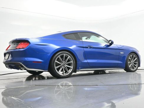 Used 2017 Ford Mustang GT Premium RWD image 47