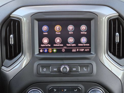 Used 2025 Chevrolet Silverado 1500 Custom Trail Boss AWD/4WD image 17