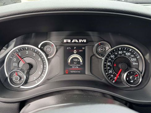 Used 2024 RAM 2500 Big Horn w/ Bed Utility Group image 24