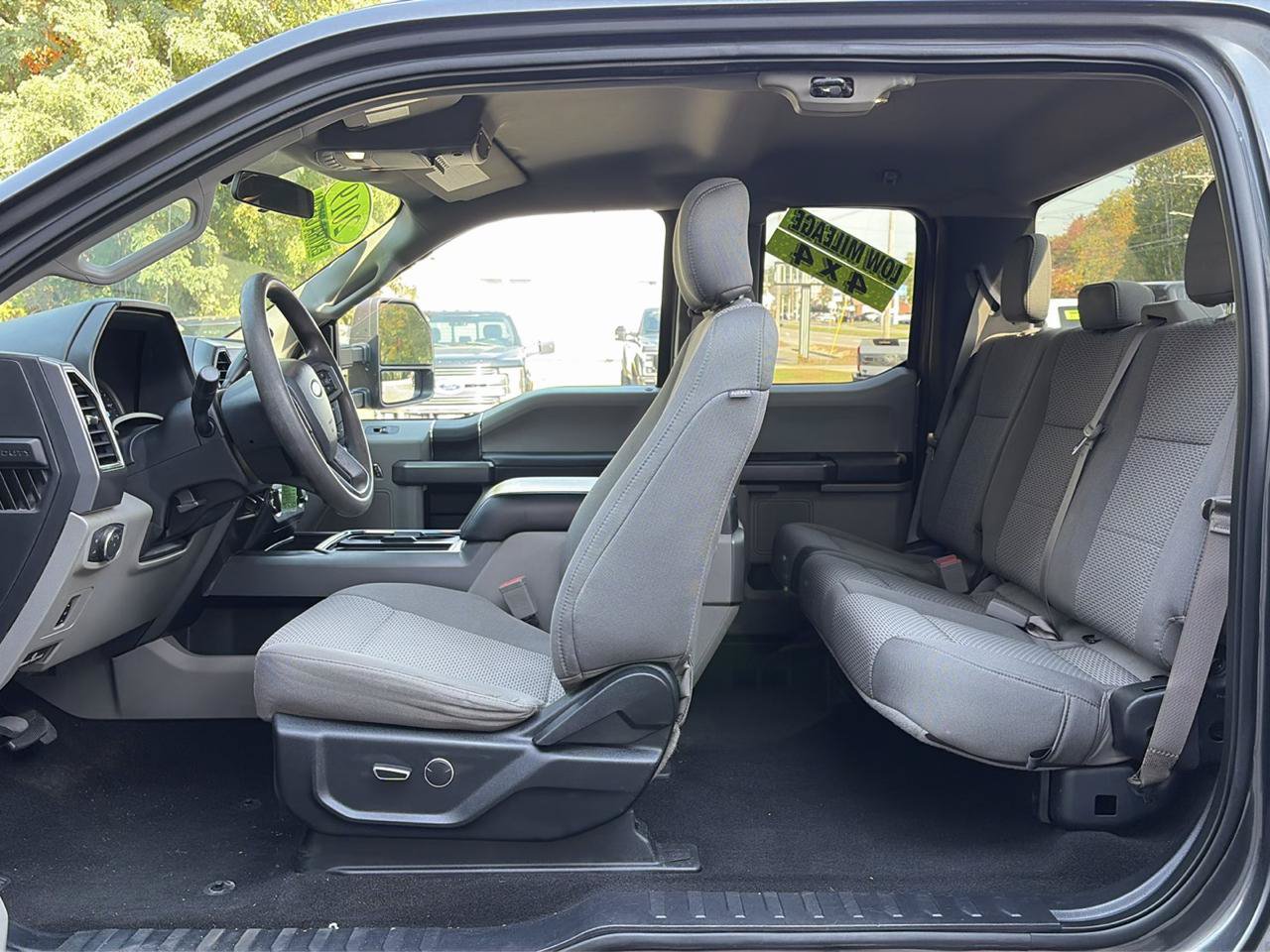 Used 2019 Ford F250 XLT w/ XLT Value Package AWD/4WD image 9