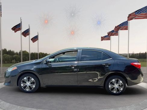 Used 2019 Toyota Corolla LE FWD image 4