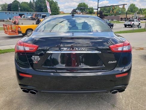 Used 2016 Maserati Ghibli S Q4 AWD/4WD image 4