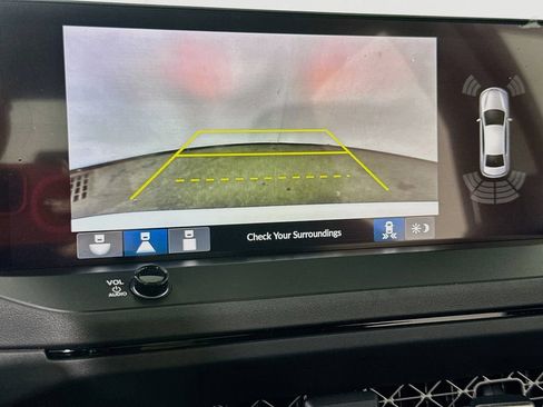 Used 2023 Honda Accord Touring image 10