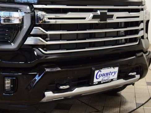 New 2026 Chevrolet Silverado 2500 High Country w/ High Country Premium Package image 13
