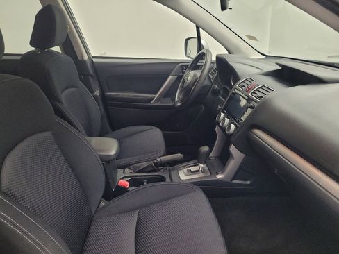 Used 2016 Subaru Forester 2.5i Premium w/ All-Weather Package image 21