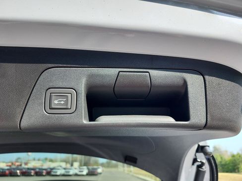 New 2026 Buick Envision Avenir AWD/4WD image 7