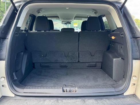 Certified 2018 Ford Escape SE FWD image 22