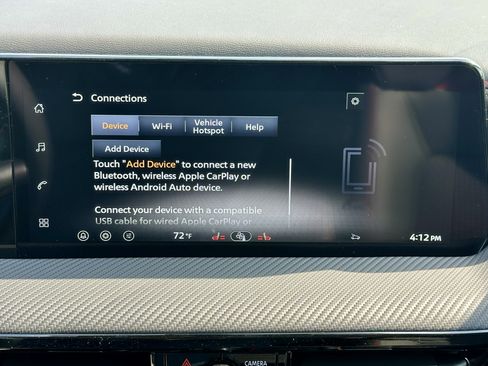 New 2026 Nissan Kicks SR image 24