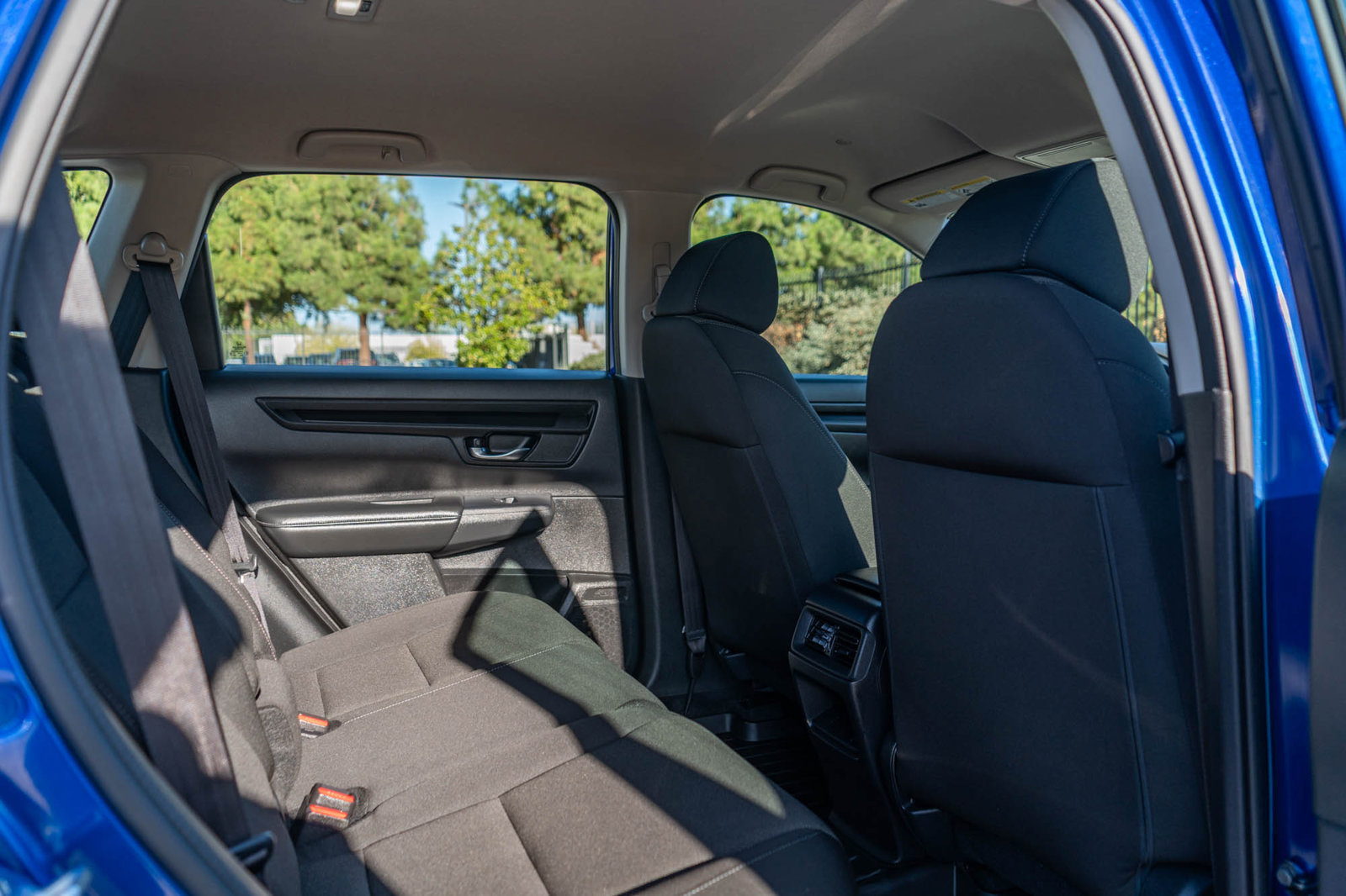 Used 2024 Honda CR-V LX image 18