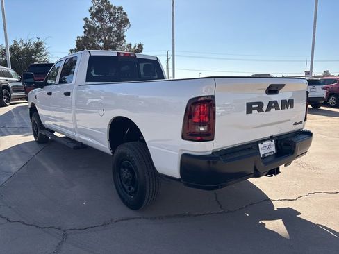 New 2025 RAM 2500 Tradesman AWD/4WD image 7