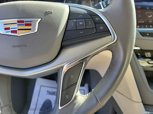 Certified 2023 Cadillac XT5 Premium Luxury w/ Technology Package image 24