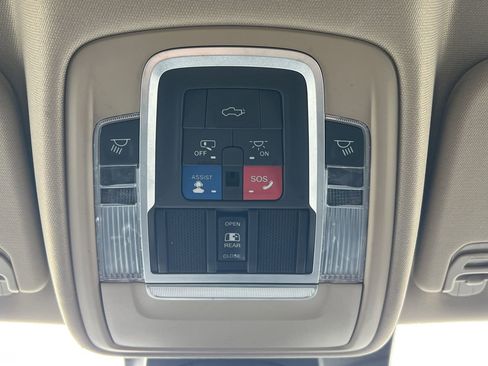 Used 2021 RAM 1500 Laramie image 17