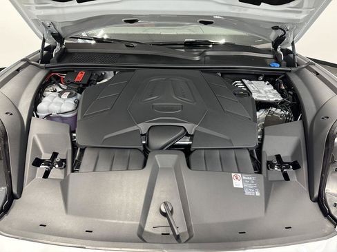 New 2026 Porsche Cayenne image 44