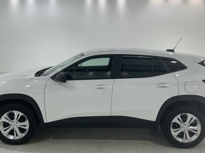 Used 2025 Chevrolet Trax LS
