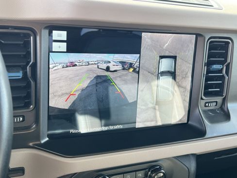 Certified 2023 Ford Bronco Wildtrak image 19