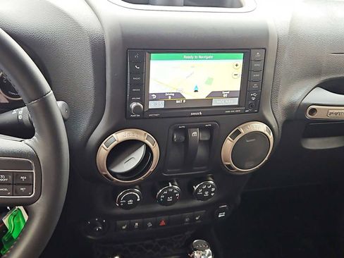 Used 2017 Jeep Wrangler 75th Anniversary image 26