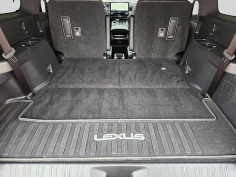 Used 2024 Lexus GX 550 w/ Accessory Package (Z1) AWD/4WD image 14