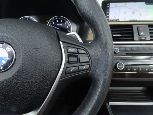 Used 2018 BMW 230i Convertible image 20