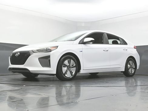 Used 2018 Hyundai Ioniq Blue image 47