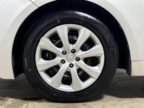 Used 2023 Toyota Corolla LE FWD image 26