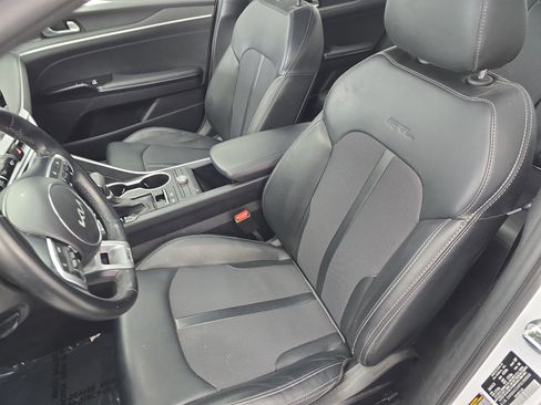 Used 2023 Kia K5 GT-Line image 14