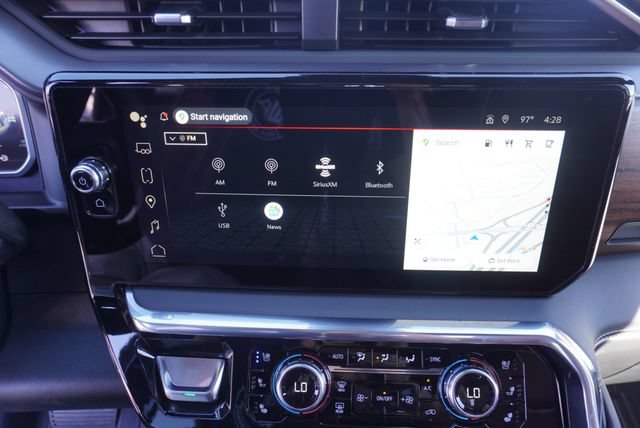 Used 2026 GMC Sierra 3500 Denali Ultimate w/ LPO, Black Badging Package AWD/4WD image 38