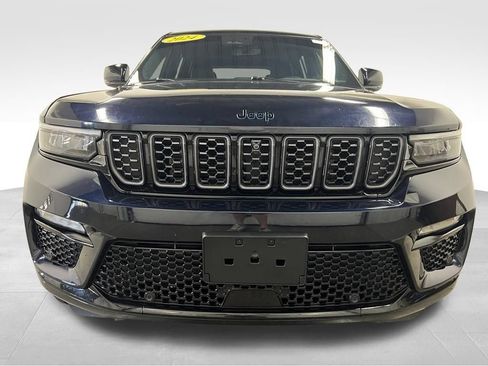 Used 2024 Jeep Grand Cherokee Summit w/ Luxury Tech Group V AWD/4WD image 10