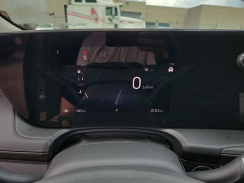 Used 2025 Buick Encore GX Sport Touring w/ Comfort Package image 20