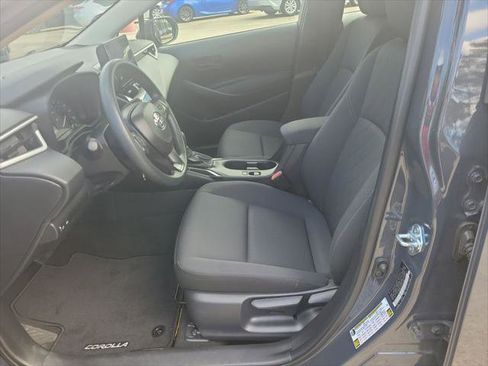 Certified 2025 Toyota Corolla LE image 16