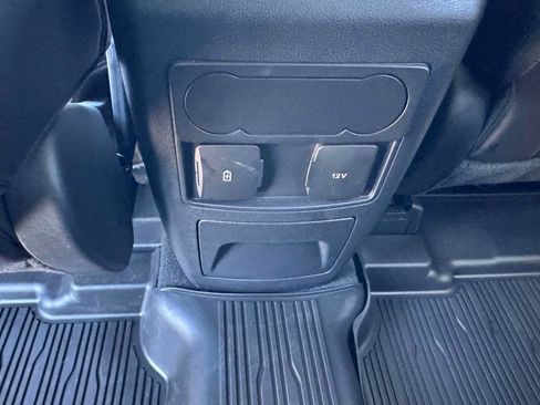 Used 2023 Ford Explorer XLT w/ Equipment Group 202A AWD/4WD image 22