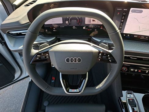 New 2026 Audi SQ5 Premium Plus image 18