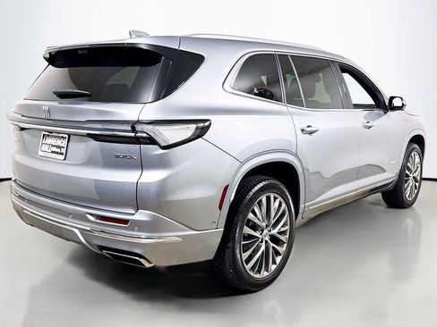 Certified 2025 Buick Enclave Avenir w/ Super Cruise Package AWD/4WD image 4