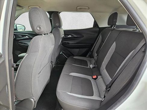 Used 2023 Chevrolet TrailBlazer LT w/ Convenience Package image 18