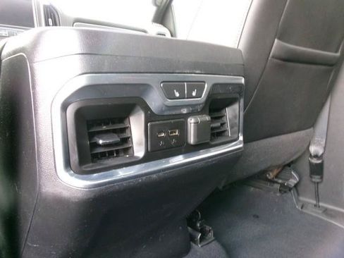 Used 2019 GMC Sierra 1500 AT4 w/ AT4 Premium Package AWD/4WD image 23