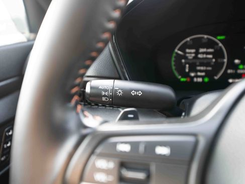 Used 2025 Honda CR-V Sport-L image 13