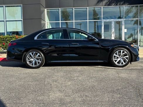New 2026 Mercedes-Benz E 350 4MATIC Sedan image 2