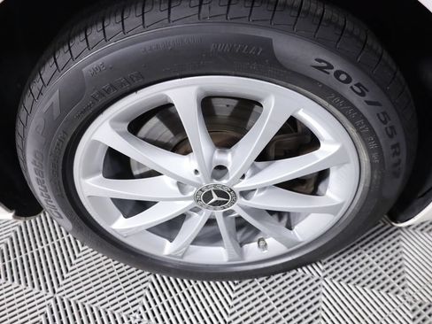 Certified 2019 Mercedes-Benz A 220 4MATIC image 61