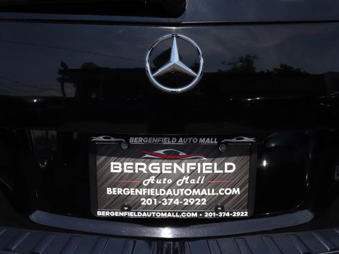 Used 2015 Mercedes-Benz GLK 350 4MATIC image 65