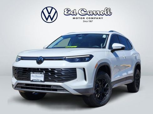 New 2026 Volkswagen Tiguan SE AWD/4WD image 1