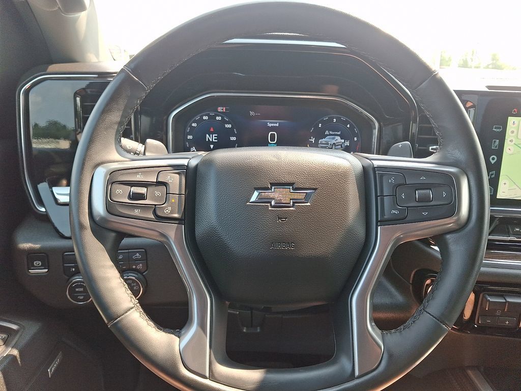 Used 2025 Chevrolet Silverado 1500 RST w/ Convenience Package II AWD/4WD image 21