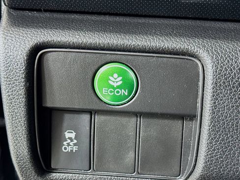Used 2014 Honda Accord Sport image 11