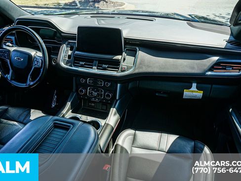 Used 2022 Chevrolet Suburban RST w/ Sport Performance Package AWD/4WD image 29
