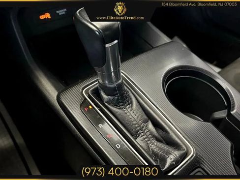 Used 2022 Honda Civic Sport image 17